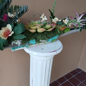 Floral arrangement